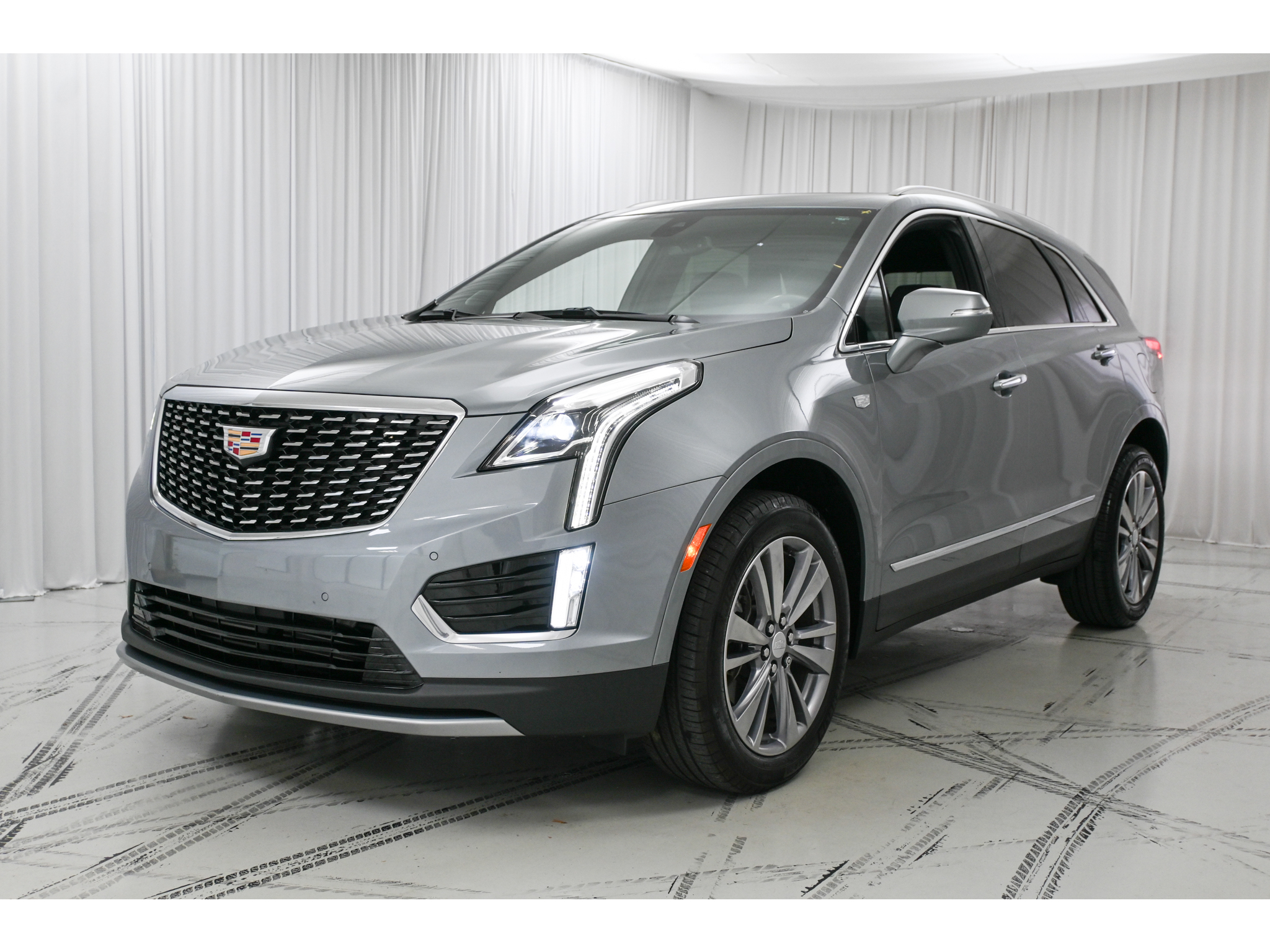 Used 2024 CADILLAC XT5 Premium Luxury SUV