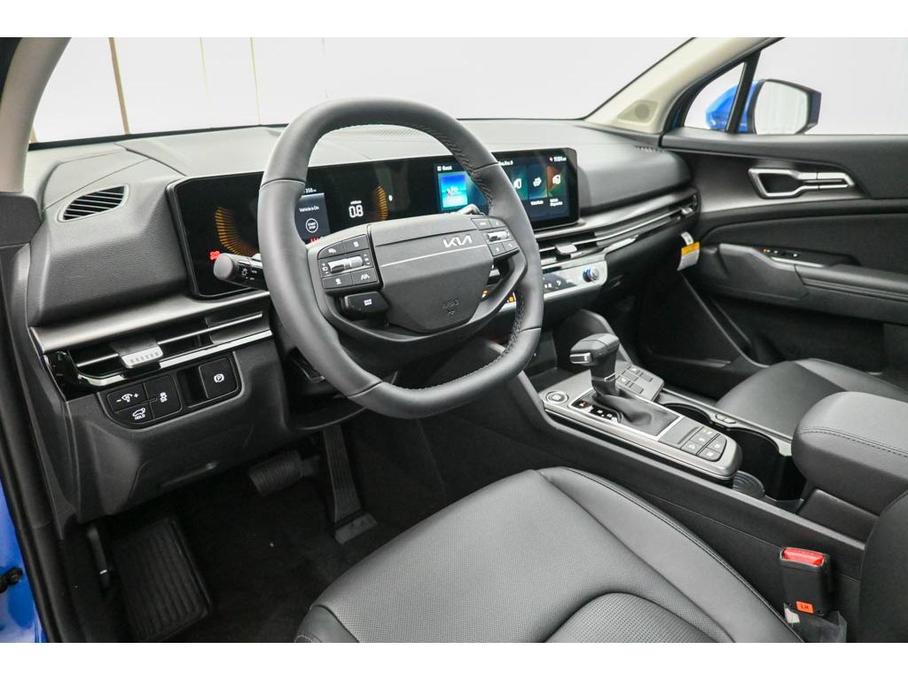 2026 Kia Sportage EX - Photo 17