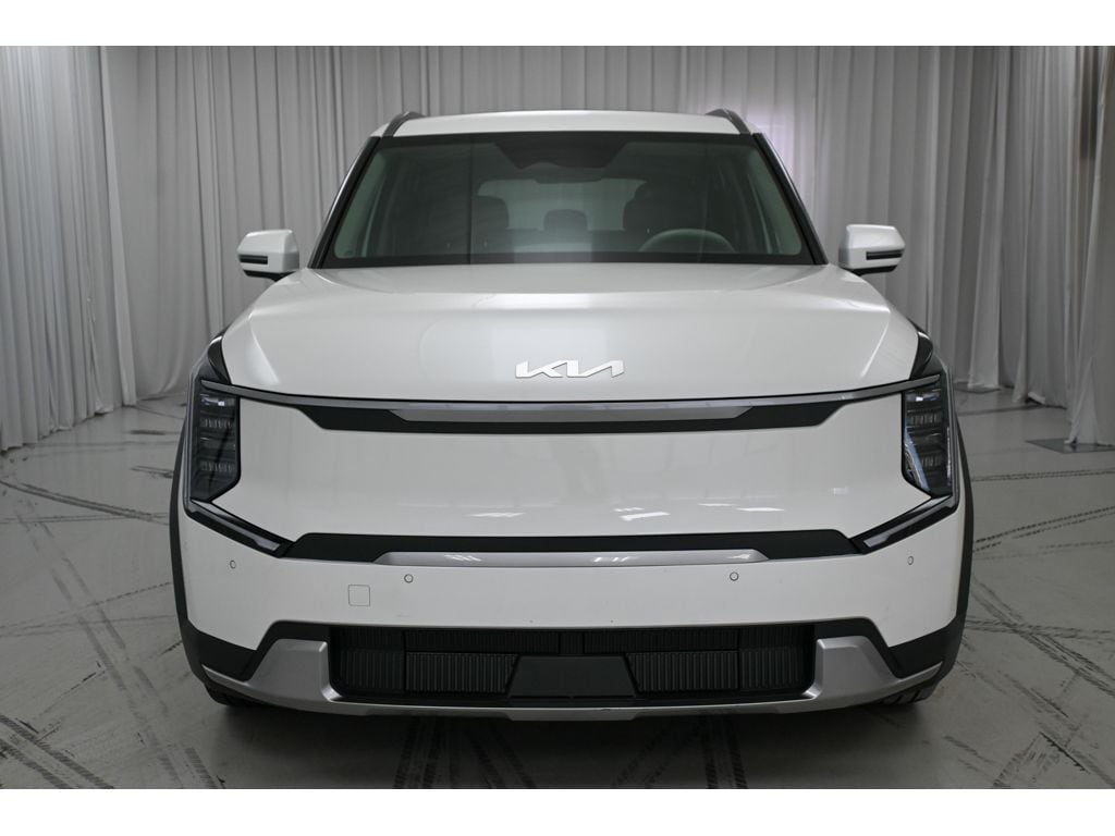 Used 2024 Kia EV9 Wind SUV