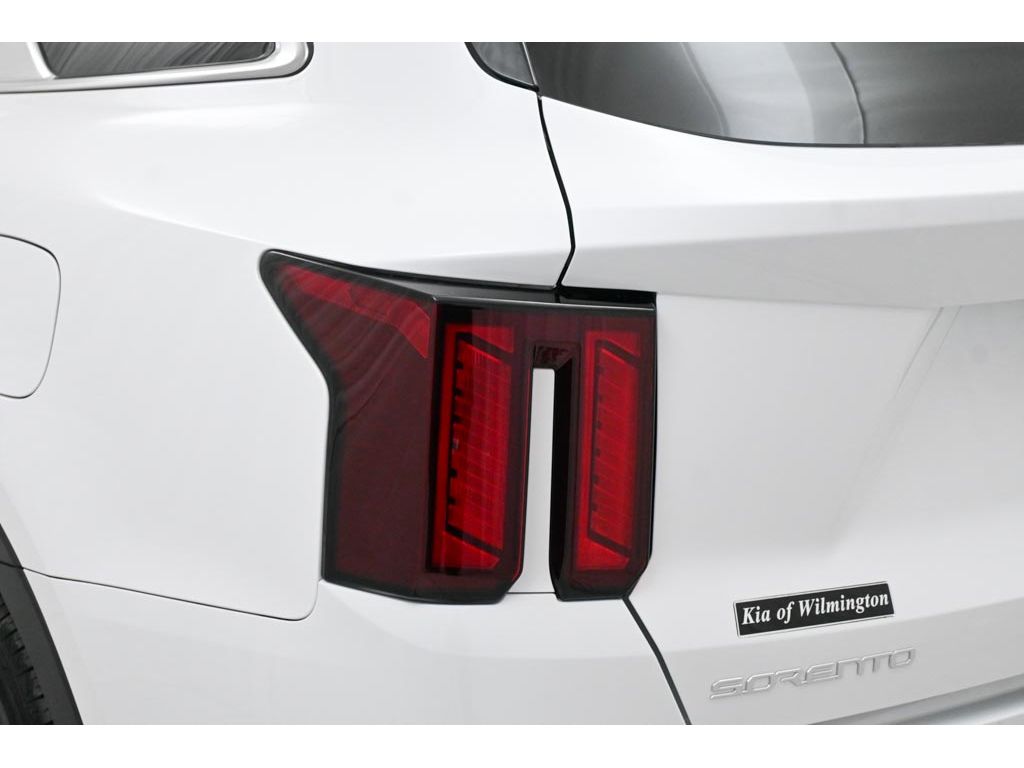 2026 Kia Sorento S - Photo 11