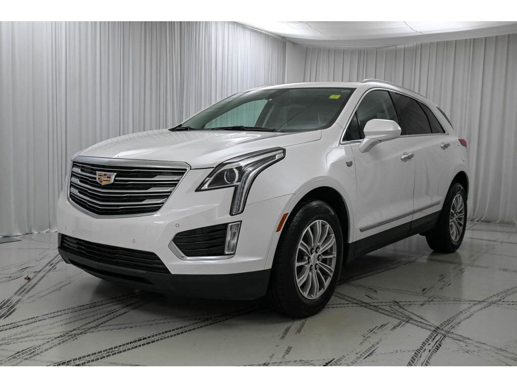 Used 2017 CADILLAC XT5 Luxury SUV