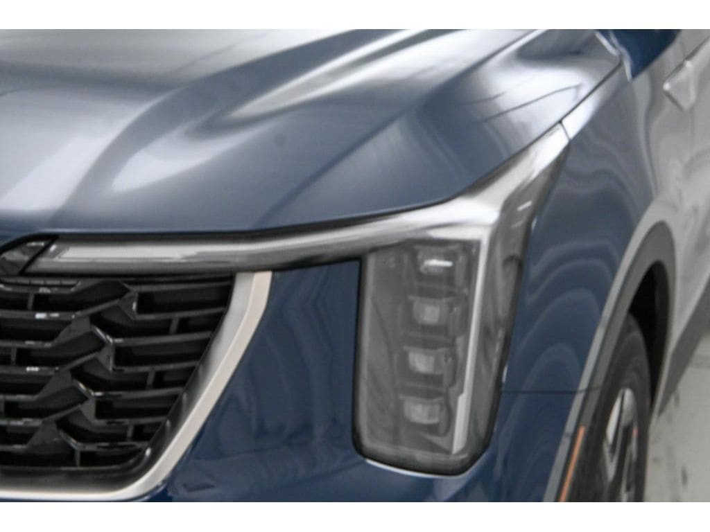 2026 Kia Sorento S - Photo 8
