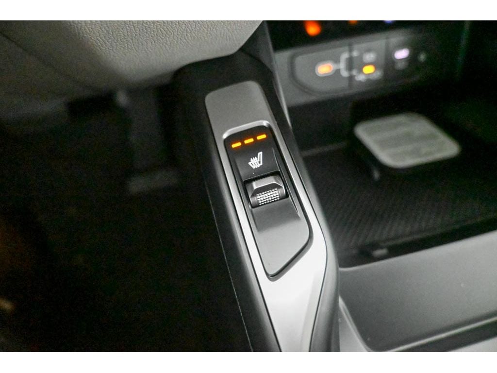 2026 Kia Sorento S - Photo 25