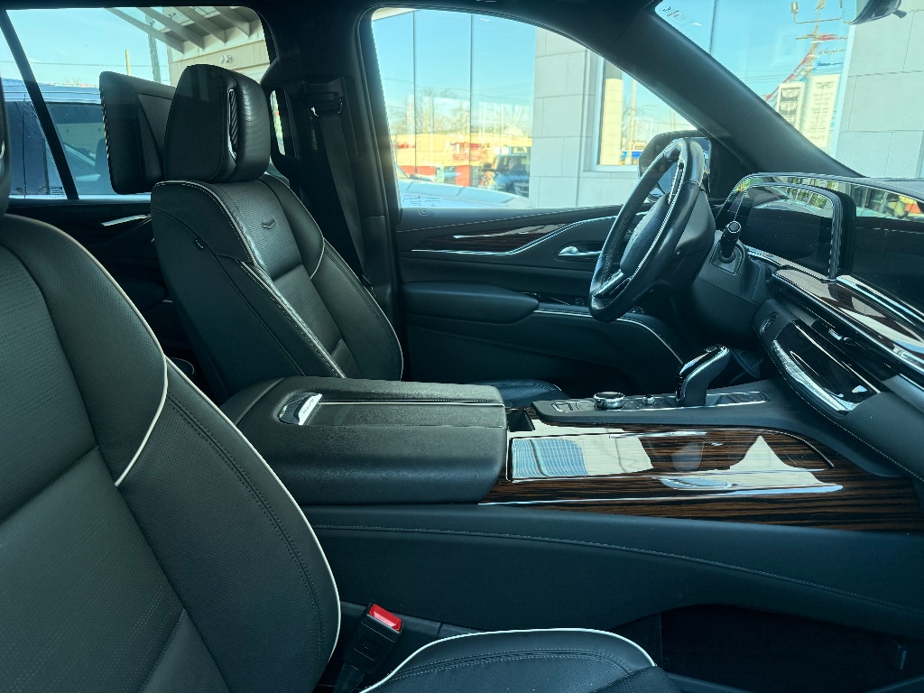 Used 2021 CADILLAC Escalade Premium Luxury 4x4 SUV