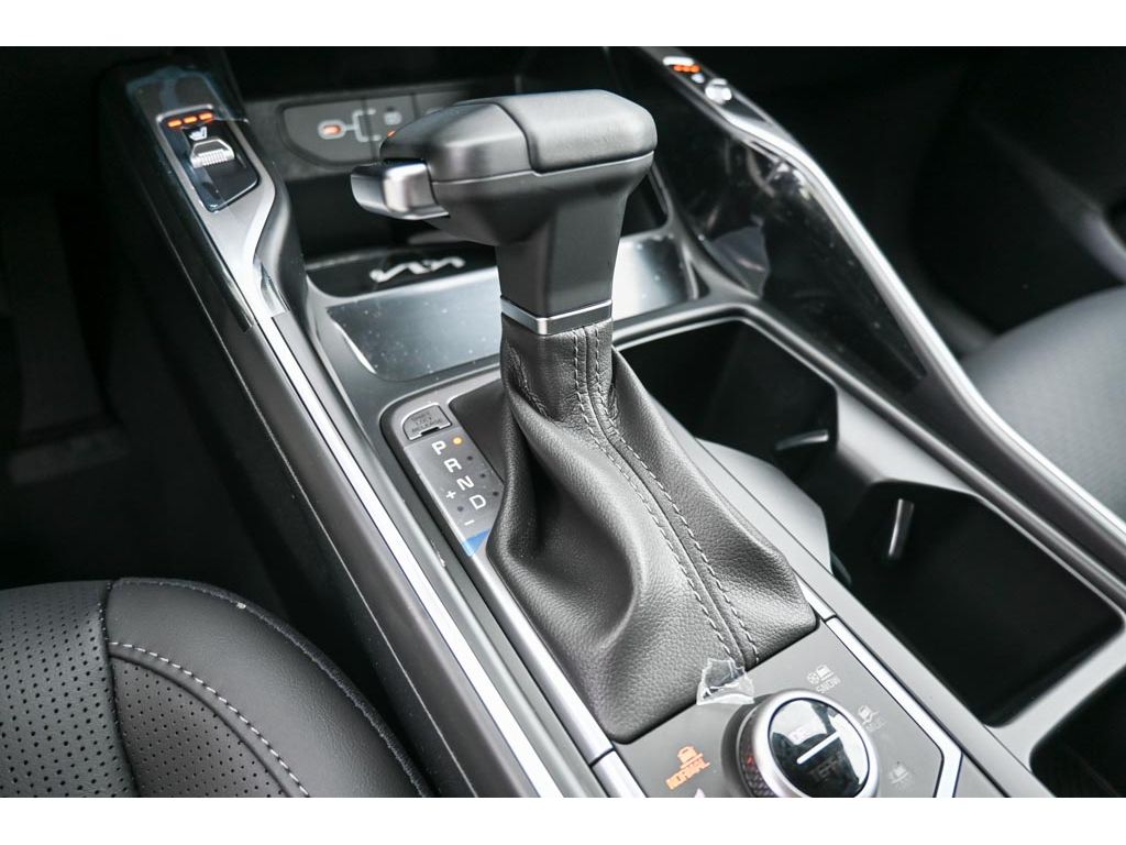 2026 Kia Sorento S - Photo 19