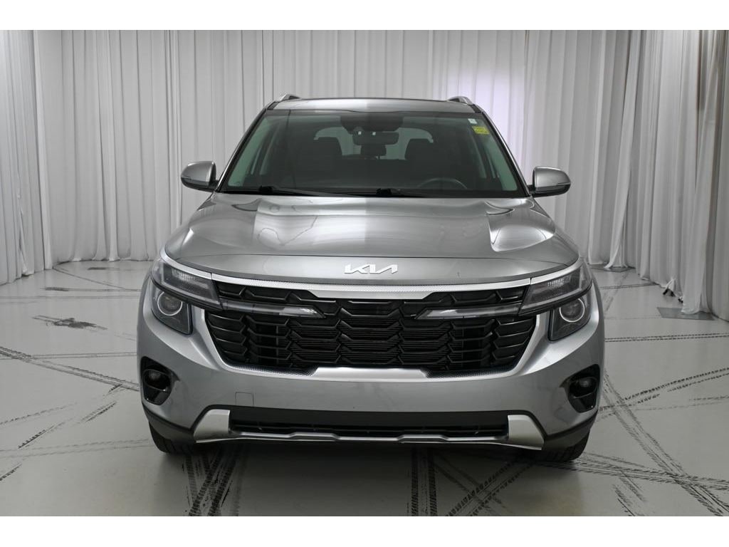 Used 2024 Kia Seltos EX SUV