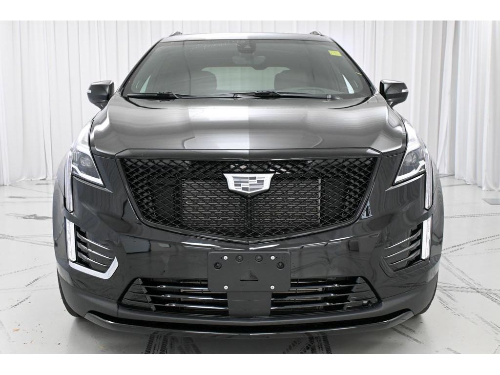 2022 Cadillac XT5 Platinum photo 3