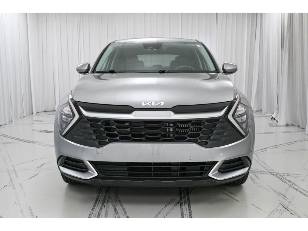 Used 2023 Kia Sportage Hybrid LX SUV