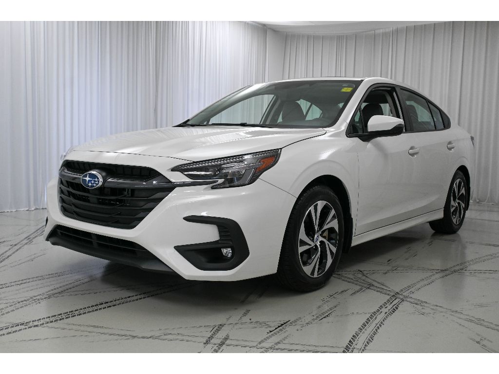 2025 Subaru Legacy Premium photo 4