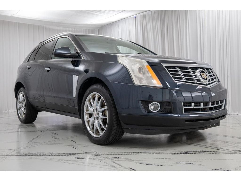 Used 2014 Cadillac SRX Performance Collection with VIN 3GYFNCE3XES580643 for sale in Wilmington, DE