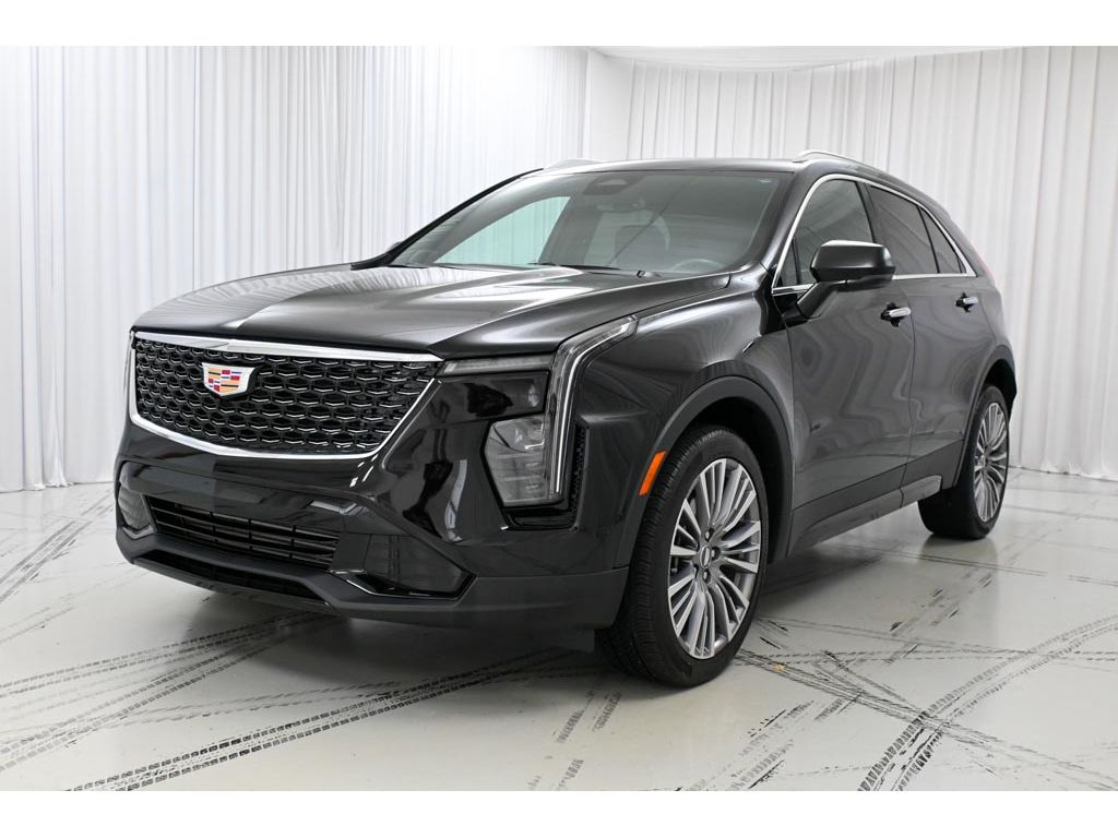 2024 Cadillac XT4 Premium Luxury photo 4