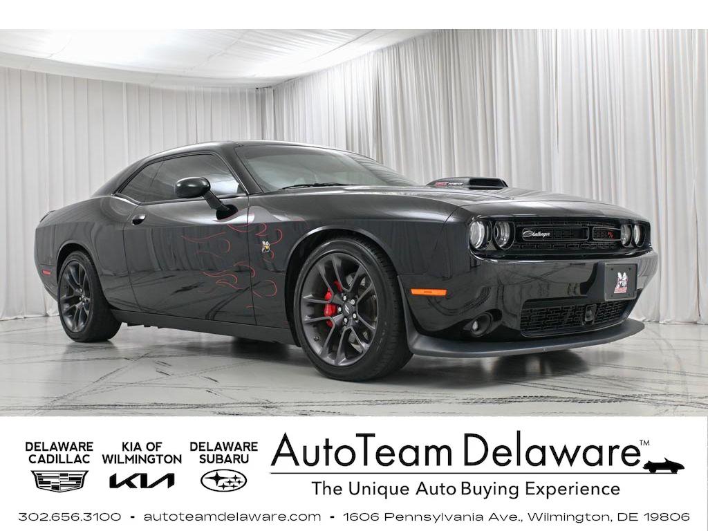 2020 Dodge Challenger R/T's photo
