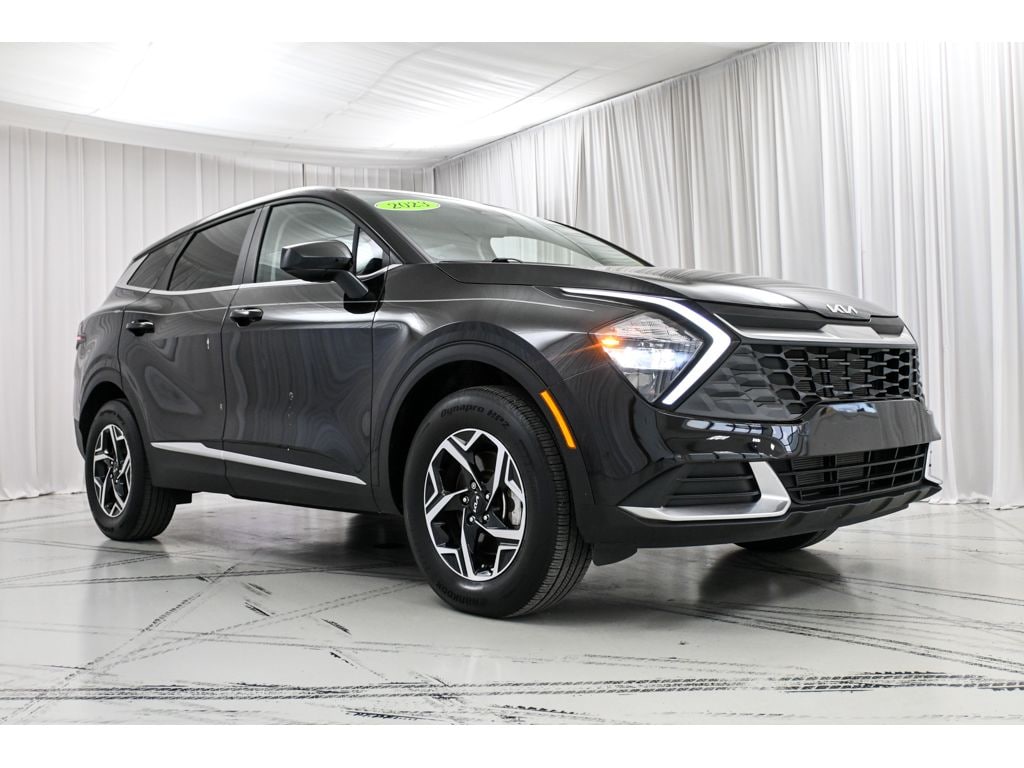 Used 2023 Kia Sportage LX SUV