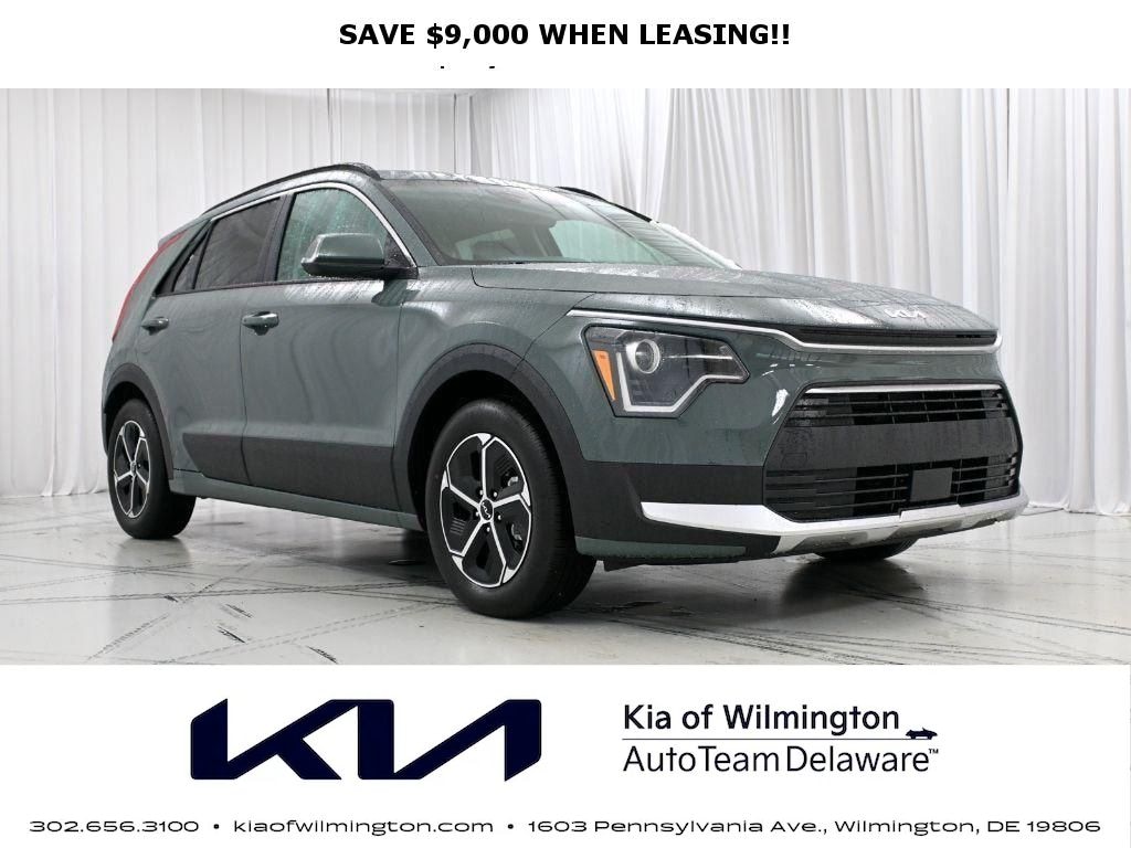 New 2025 Kia Niro Plug-In Hybrid Niro Phev EX With Cold Weather PKG SUV