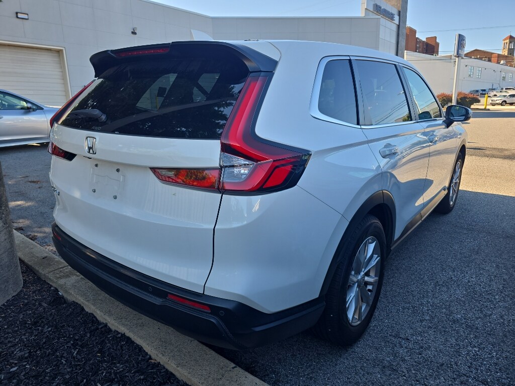 2023 Honda CR-V EX-L photo 2