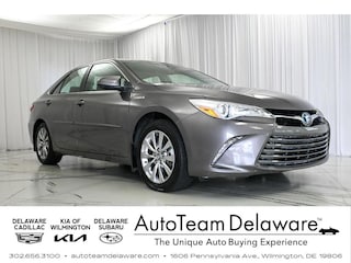 2016 Toyota Camry Hybrid XLE Sedan