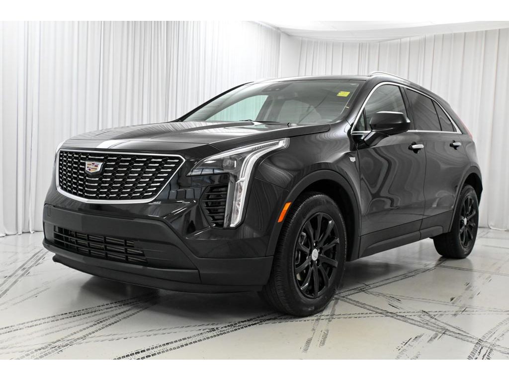 2023 Cadillac XT4 Luxury photo 3