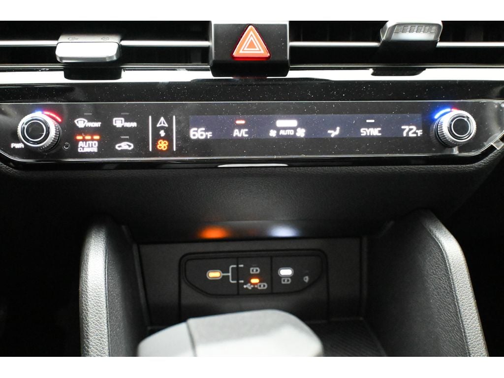 2026 Kia Sportage EX - Photo 27