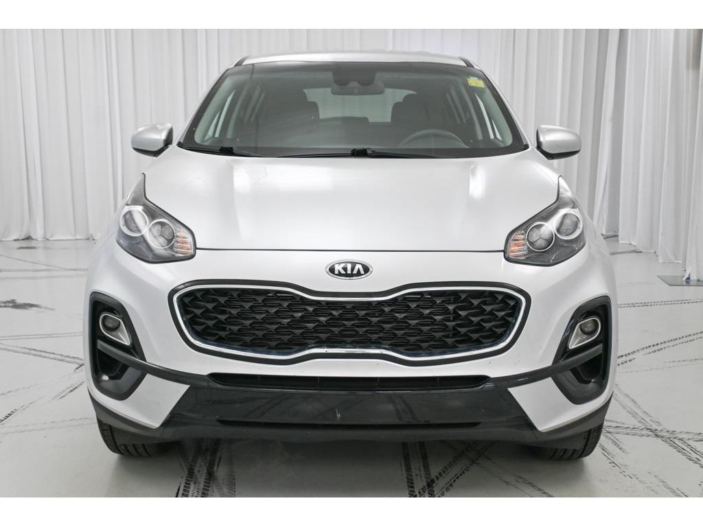 2022 Kia Sportage LX photo 3