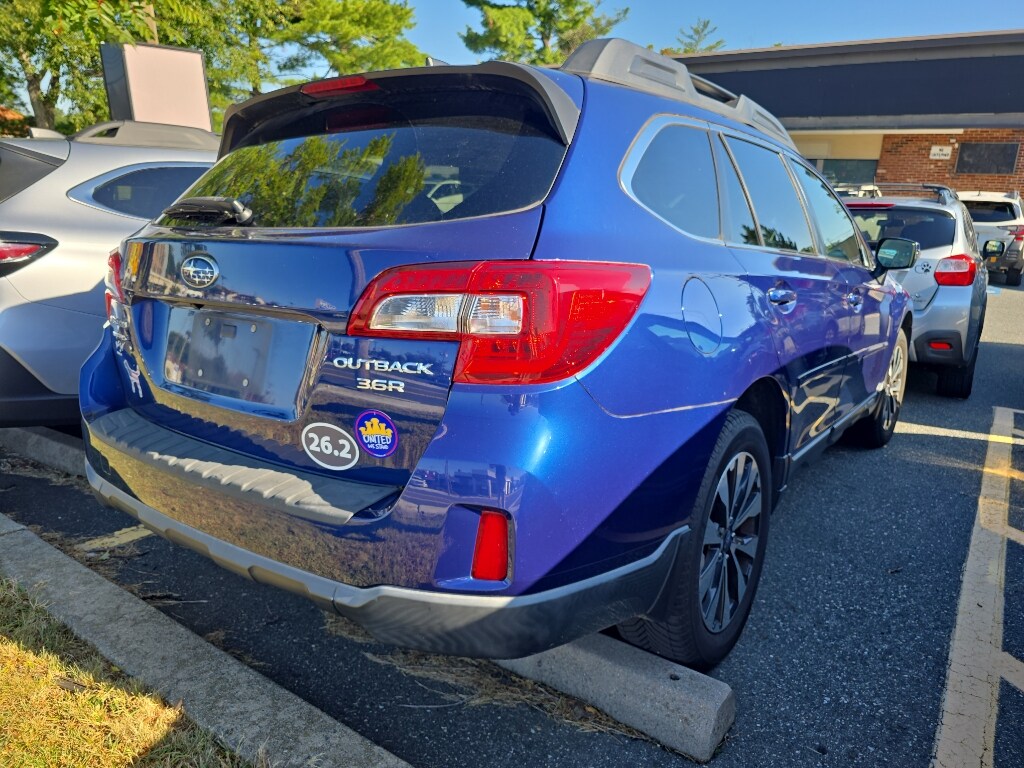 Used 2016 Subaru Outback 3.6R Limited w/ Moonroof + Keyless Access + Nav + EyeSight SUV