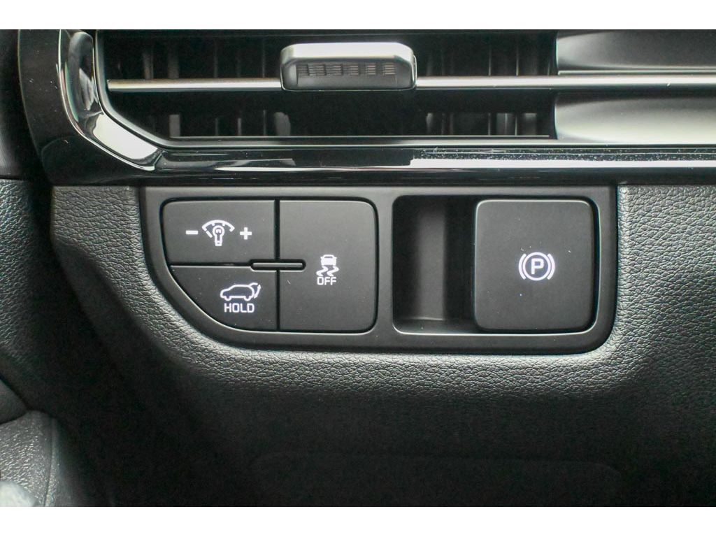 2026 Kia Sportage EX - Photo 23