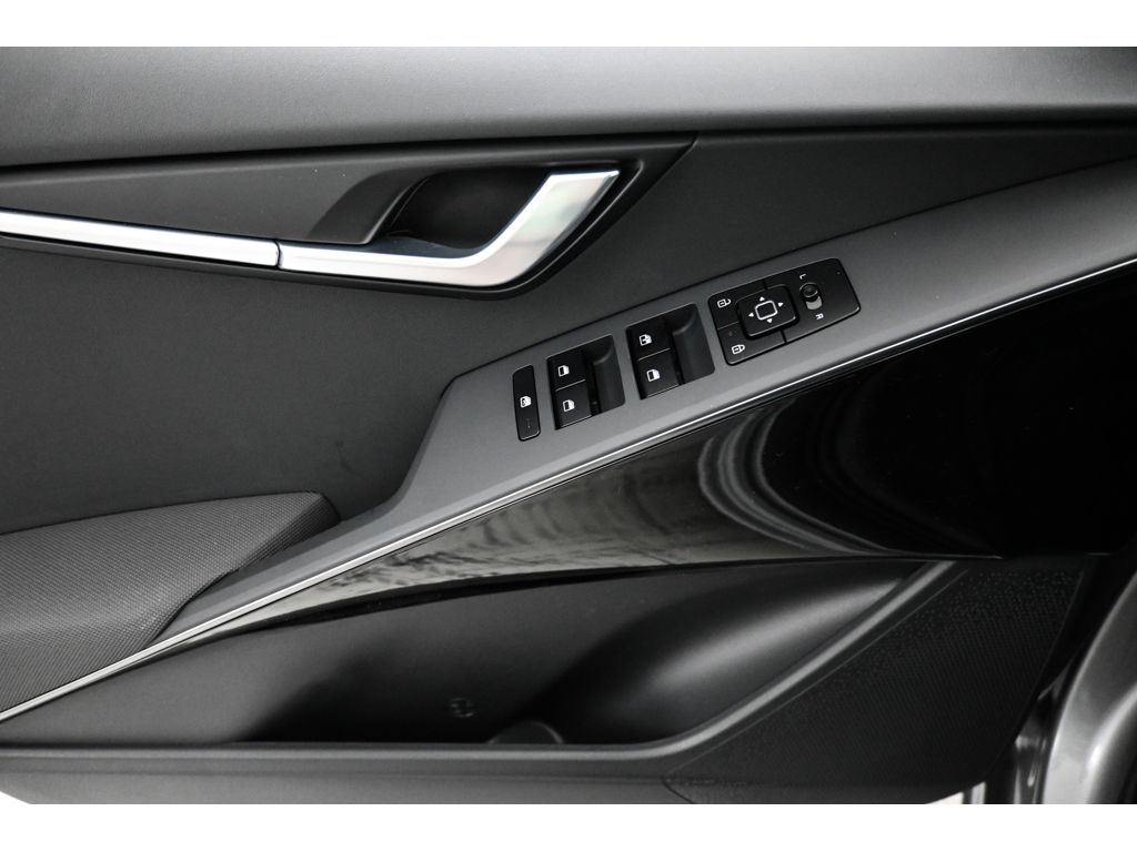 2026 Kia Niro Wind - Photo 15