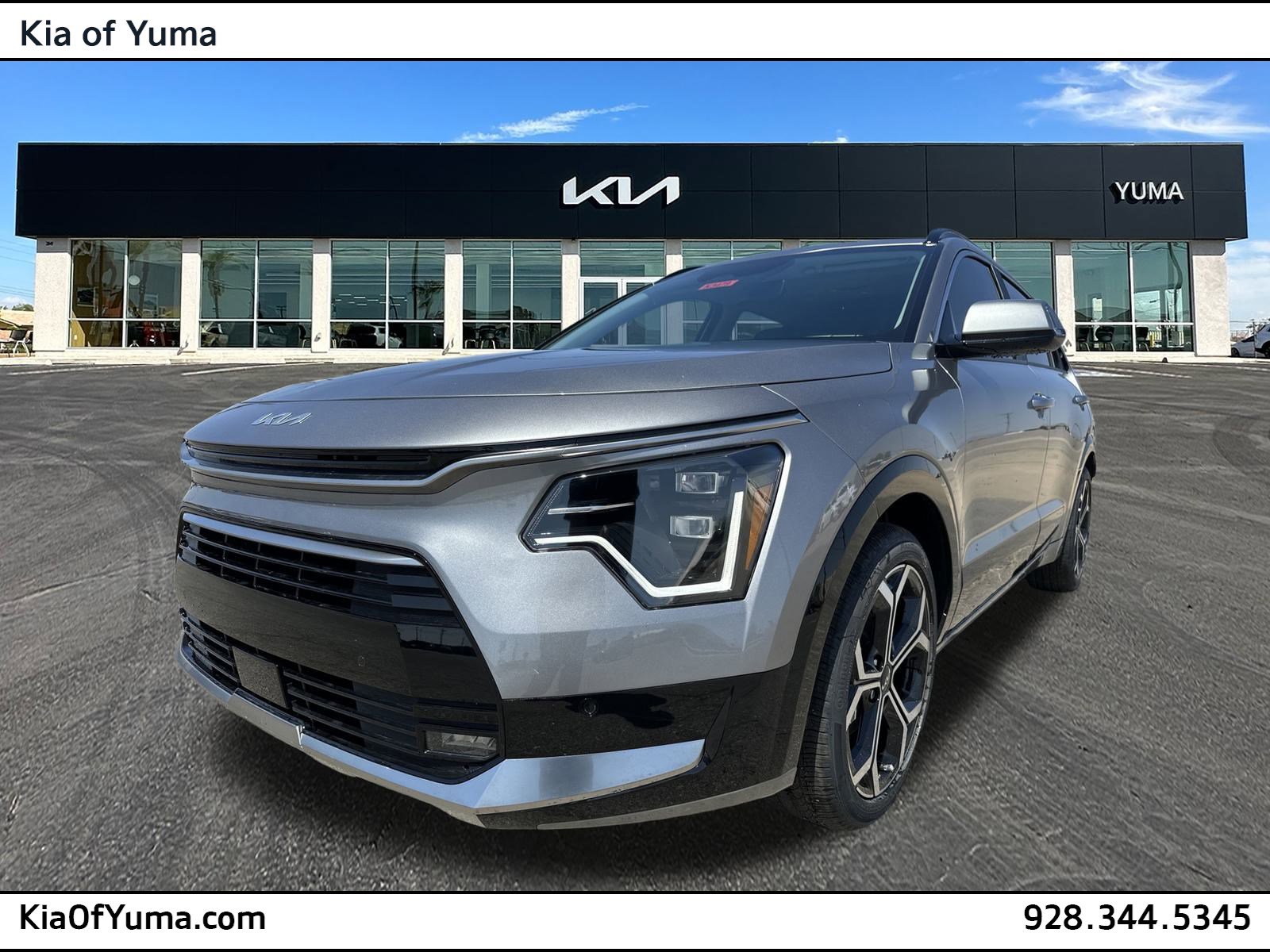 2025 Kia Niro SX Touring's photo