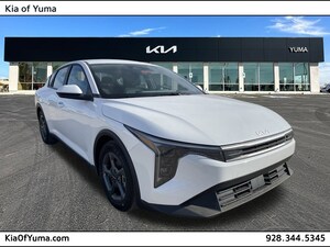 2025 Kia K4 LXS Sedan