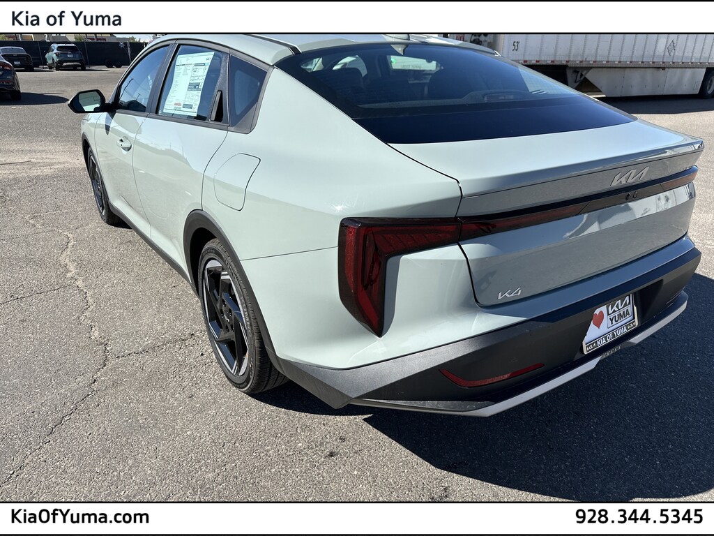New 2025 Kia K4 EX Sedan
