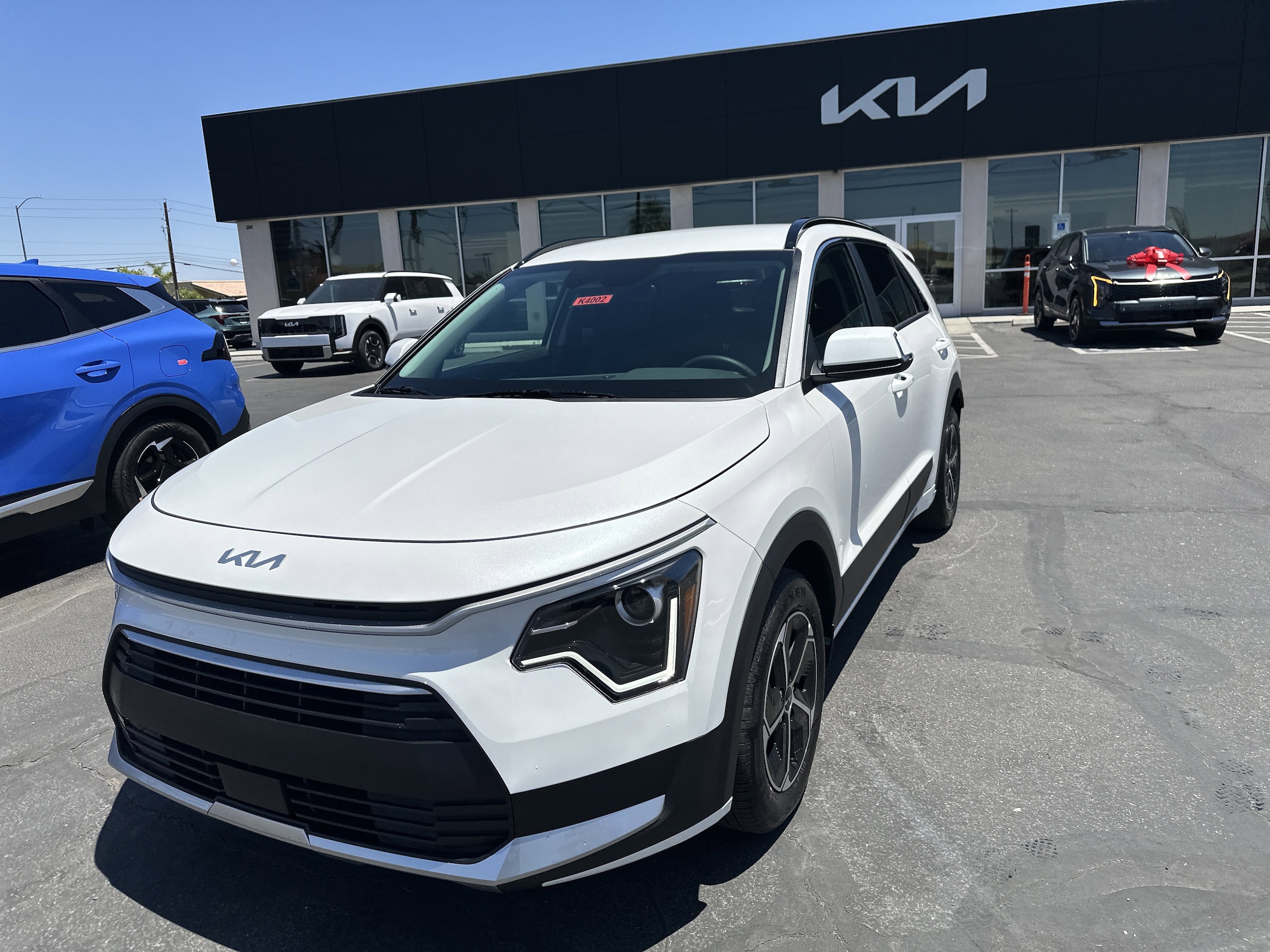 2026 Kia Niro EX HEV's photo