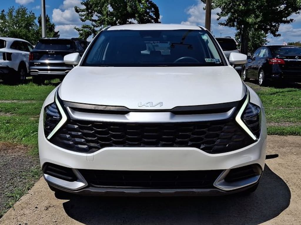 Certified 2024 Kia Sportage LX SUV