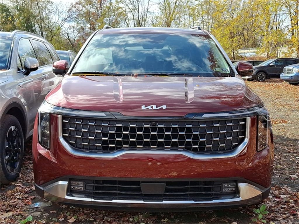 New 2026 Kia Carnival SX Van Passenger Van