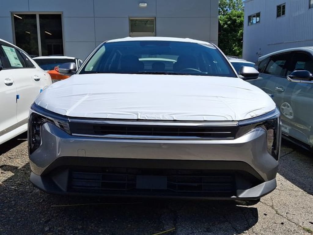 New 2026 Kia K4 LXS Sedan