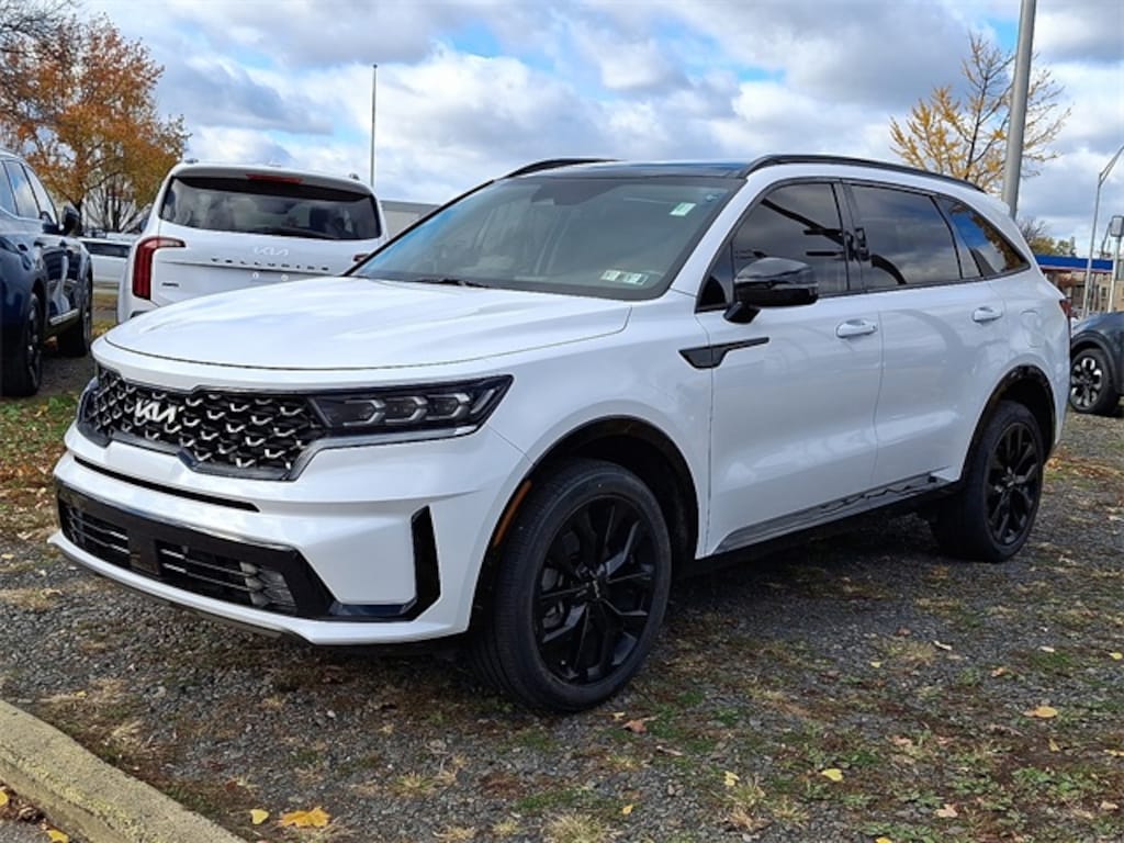 Certified 2022 Kia Sorento SX SUV