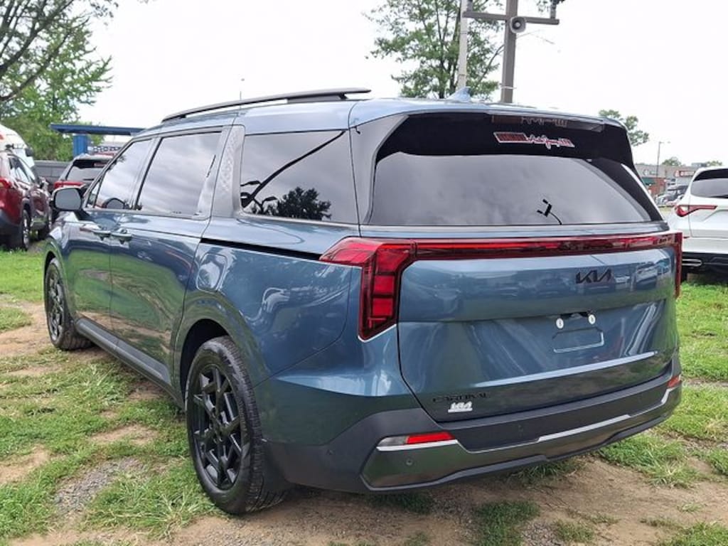 Certified 2025 Kia