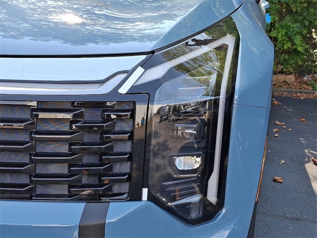 New 2026 Kia Sportage Hybrid EX SUV