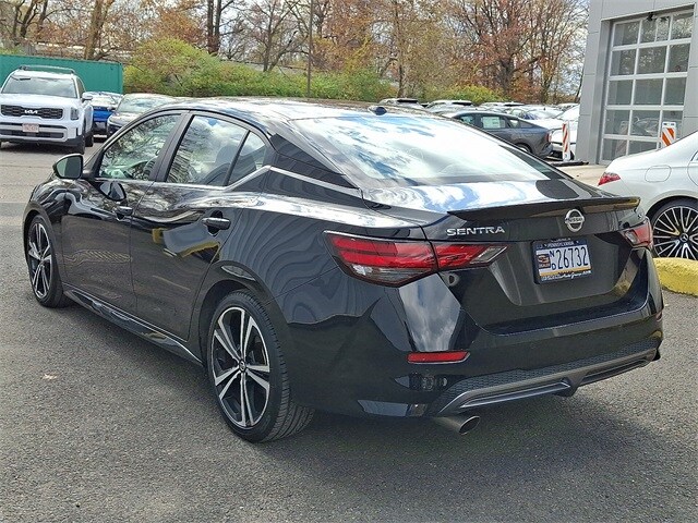 2020 Nissan Sentra SR photo 4