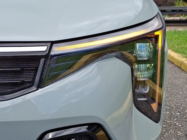2025 Kia K4 GT-Line - Photo 9