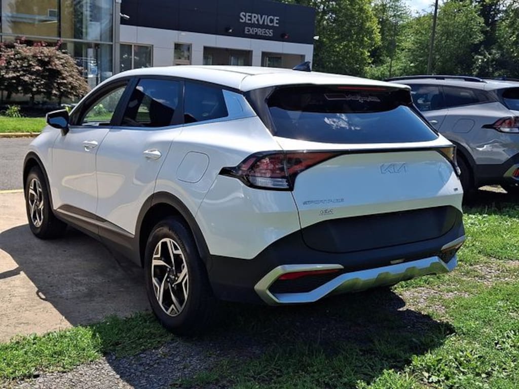 Certified 2024 Kia Sportage LX SUV