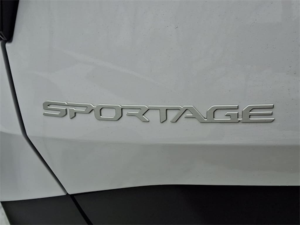 New 2026 Kia Sportage EX SUV