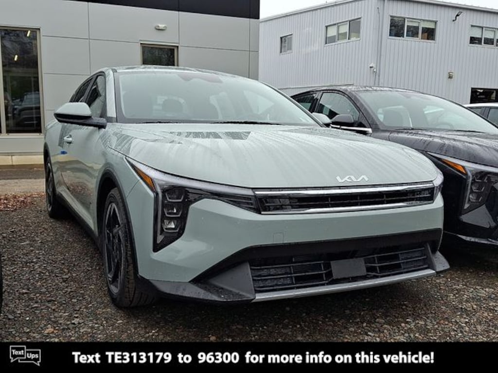 New 2026 Kia K4 EX Sedan