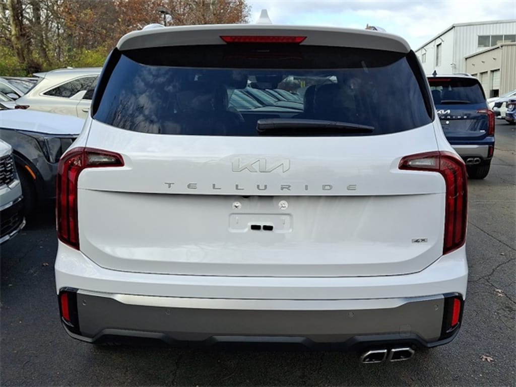 New 2025 Kia Telluride S SUV