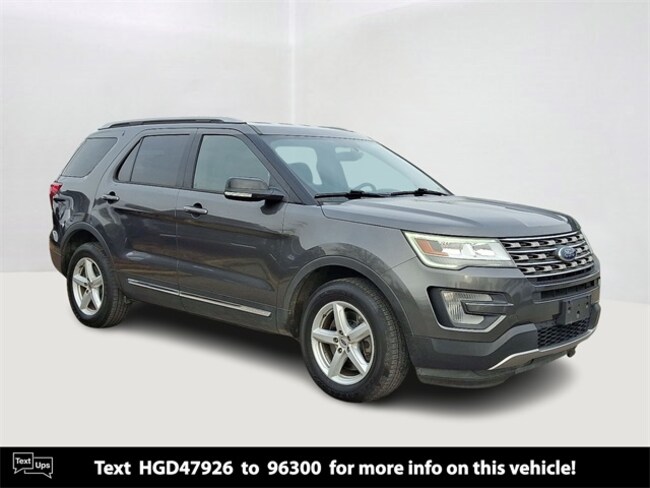 2017 Ford Explorer XLT SUV