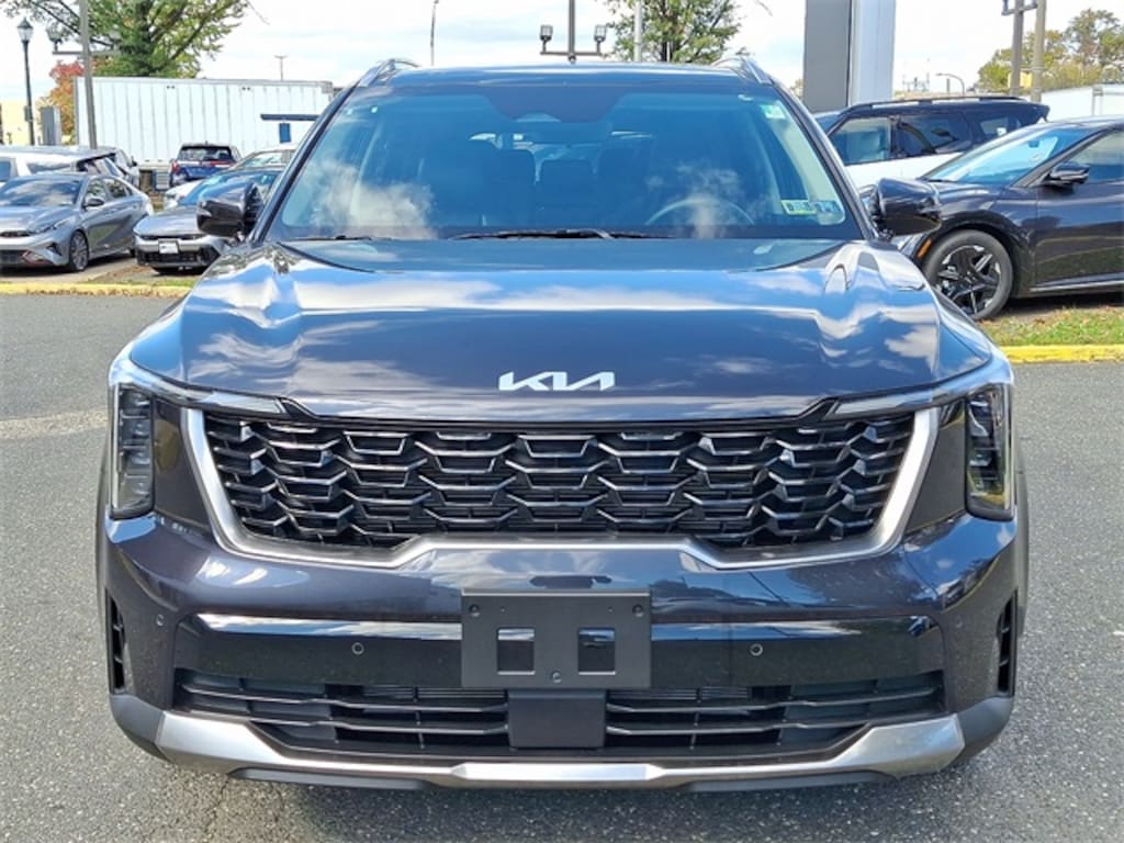 Certified 2025 Kia Sorento S SUV