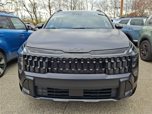 2026 Kia Sportage X-Line photo 2