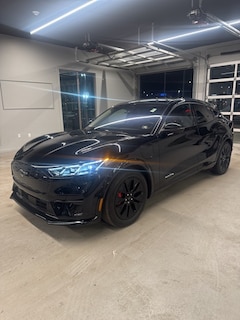 2025 Ford Mustang Mach-E Premium SUV