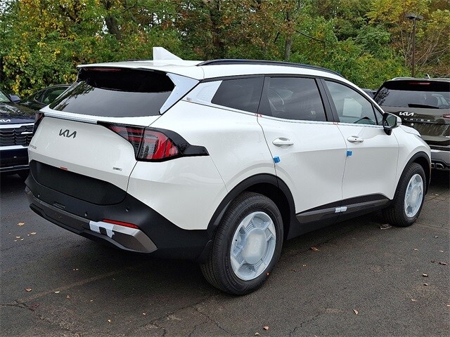 2026 Kia Sportage Hybrid EX photo 3