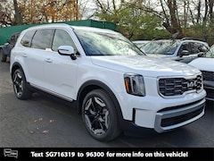 2025 Kia Telluride S SUV