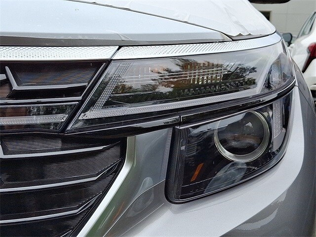 2026 Kia Seltos S photo 2