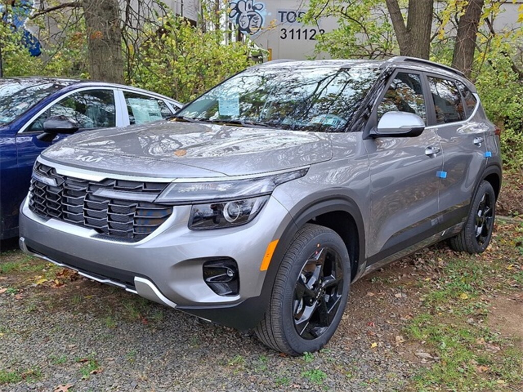 New 2026 Kia Seltos EX SUV